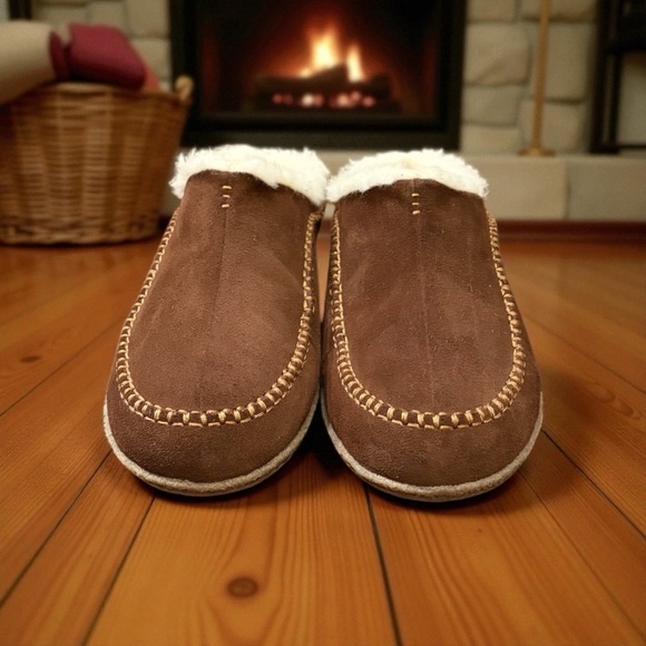 Sorel Men’s Falcon Ridge II Chocolate Suede Slippers with Cream Fur Lining - Picture 5 of 11